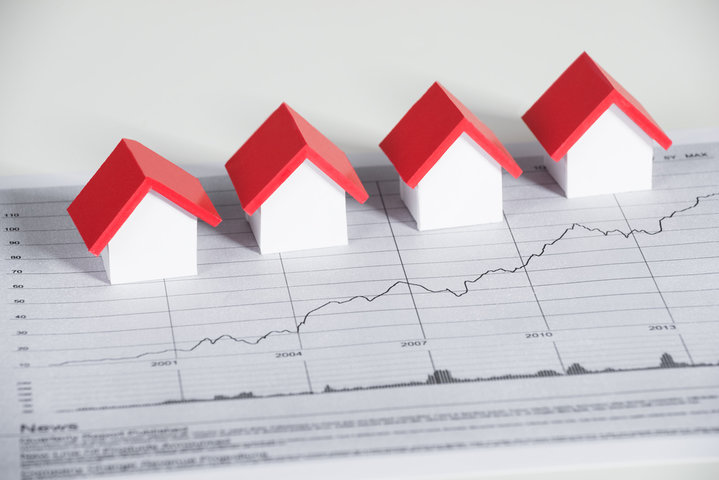 Find Success in Luxury Real Estate with Market Reporting