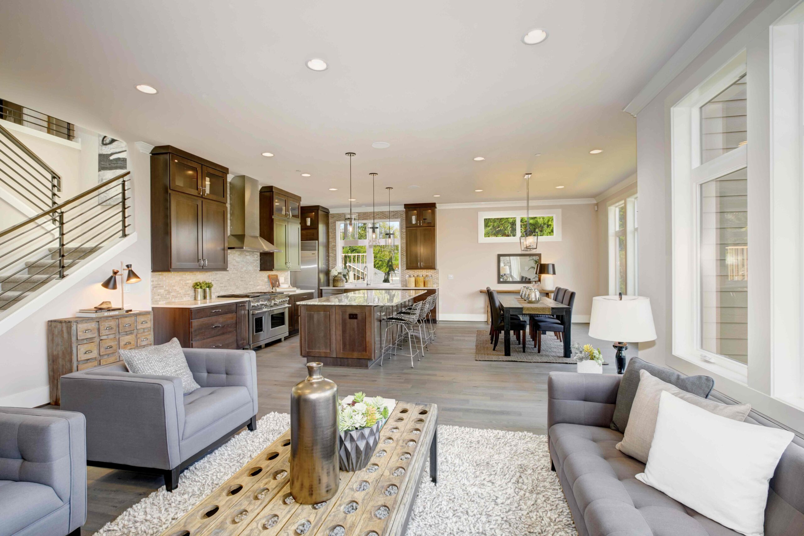 Luxury Real Estate Shows Promising Trends for 2025