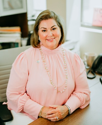 Showcase Member: Jennifer Atkisson-Lovett