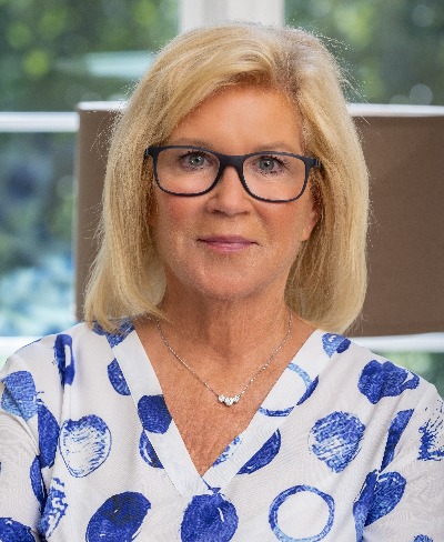 Susan Ellis