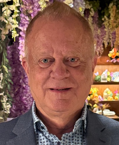 Bruce Hiatt