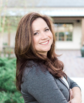 Showcase Member: Dania Alvarez