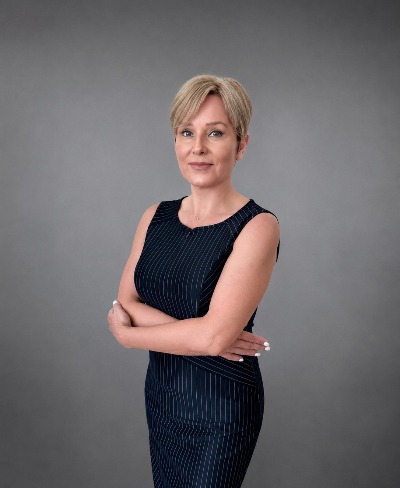 Alena Vydra PA