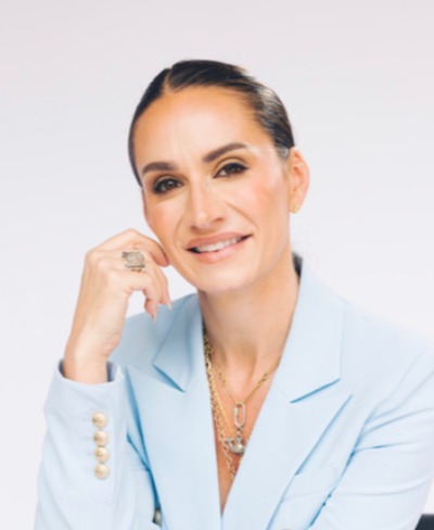 Carrie H Theard