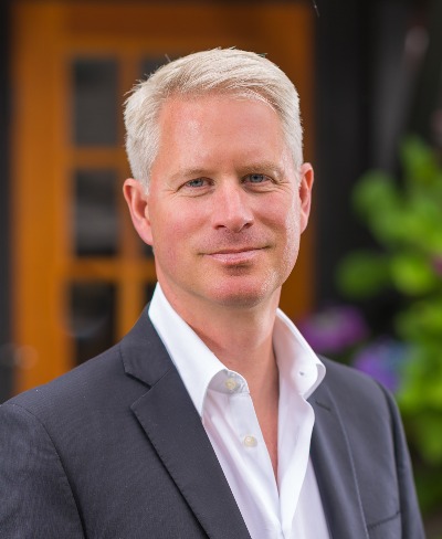 Aaron Nicklen Personal Real Estate Corporation