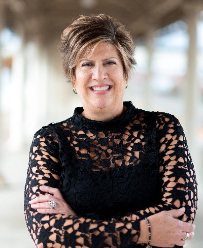 Showcase Member: Claire Chivington
