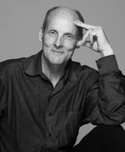Paul W Dart