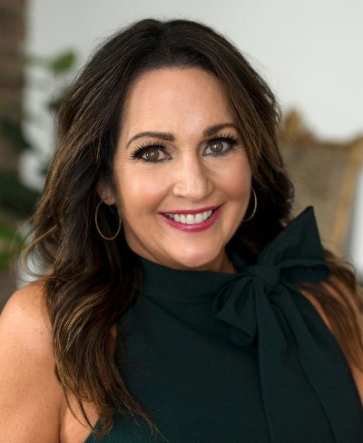 Showcase Member: Michelle Arseneau