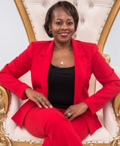 Showcase Member: Carlina Davis