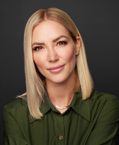 Elise Crowe