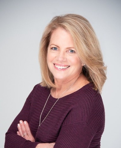 Showcase Member: Hilary Reid