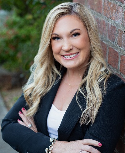 Showcase Member: Lauren Lawson